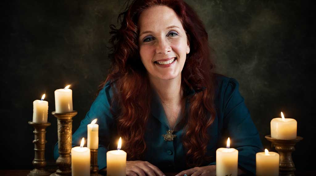 Psychic Medium Lori Ann