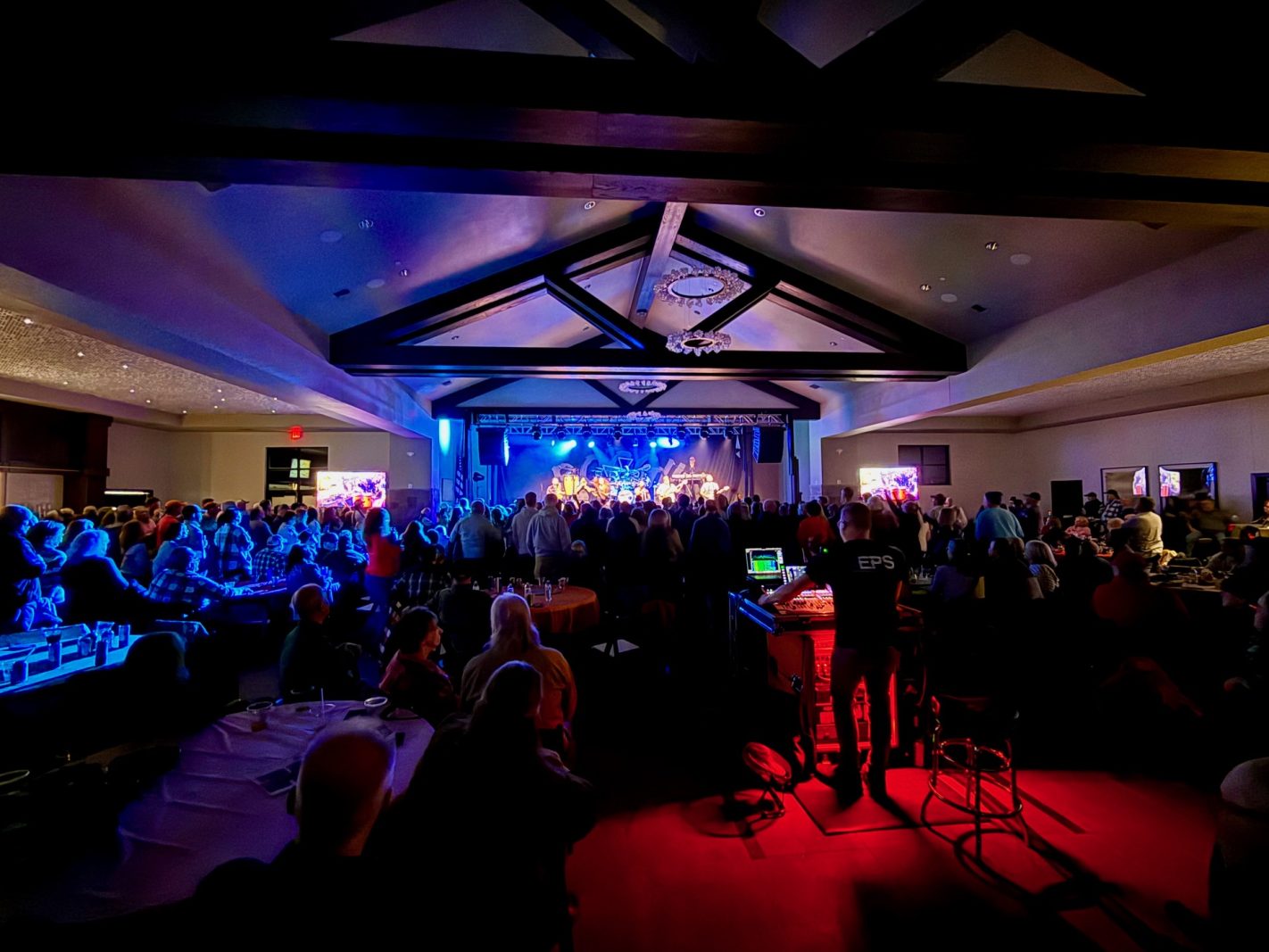 Indoor concert at Rondele Ranch's Graham Center